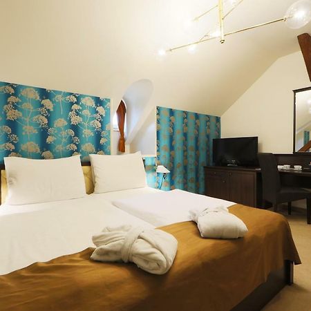 Ipoly Hotel Boutique Rooms & Suites Balatonfüred Екстериор снимка