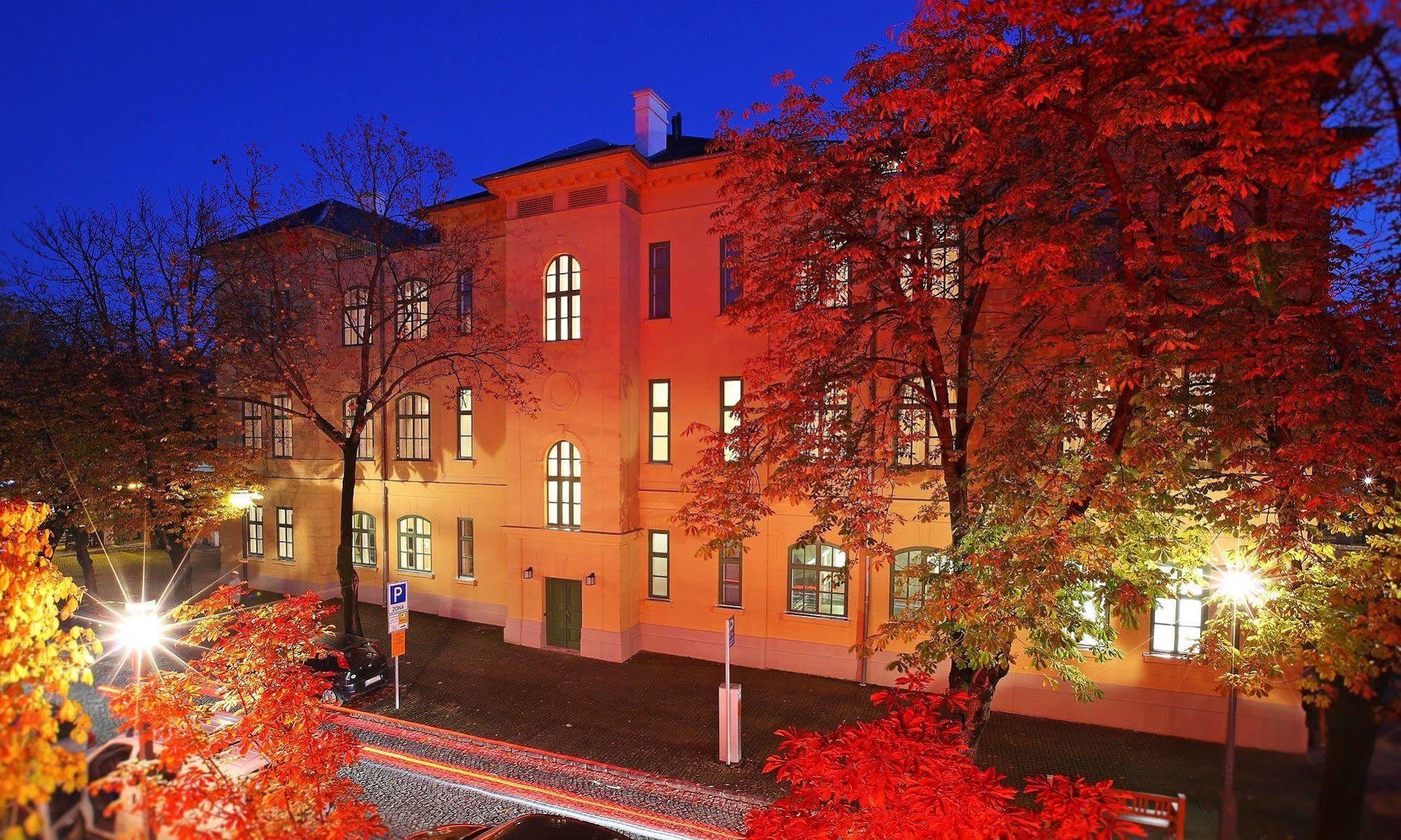 Ipoly Hotel Boutique Rooms & Suites Balatonfüred Екстериор снимка
