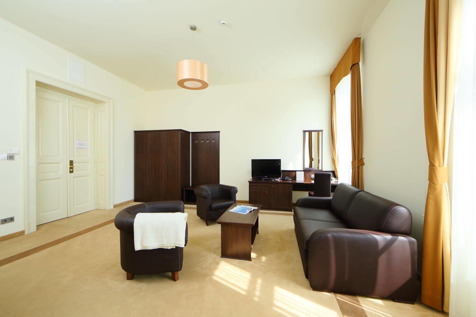 Ipoly Hotel Boutique Rooms & Suites Balatonfüred Екстериор снимка