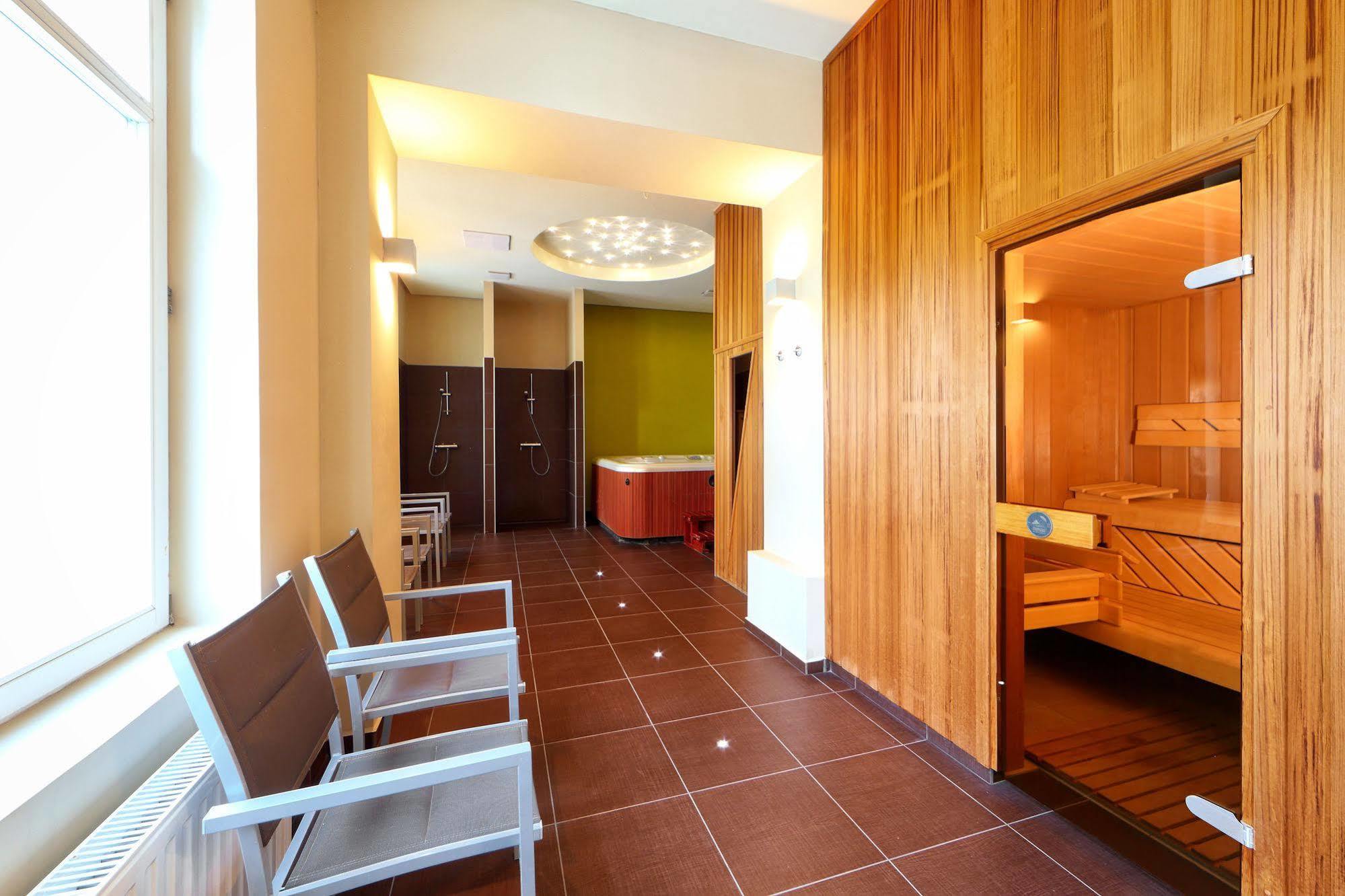 Ipoly Hotel Boutique Rooms & Suites Balatonfüred Екстериор снимка